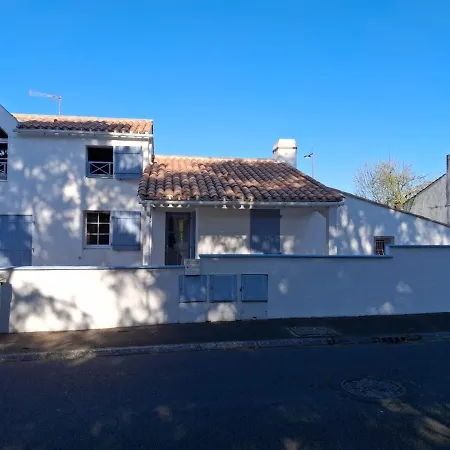 La Maison Du Vallon - 6-8 Pers - Barbecue & Jardin Сasa de vacaciones